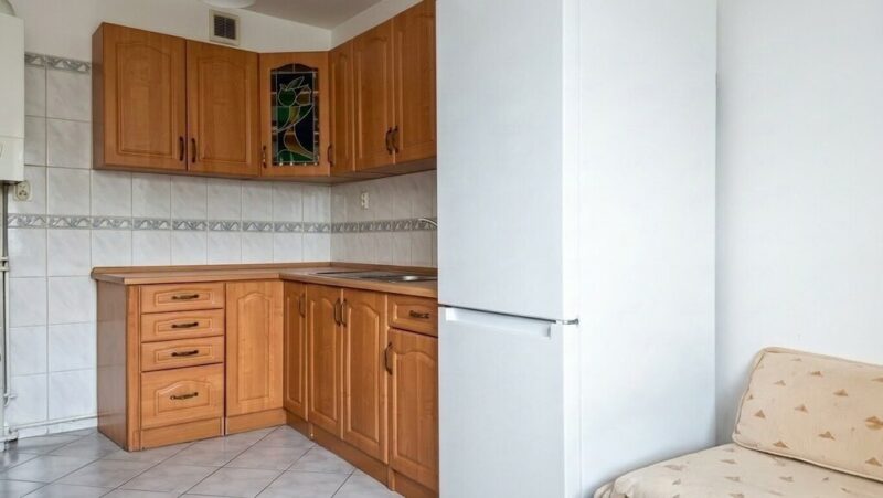 Ińsko – mieszkanie 37,24 m², 200 m od jeziora, ogród 120 m².