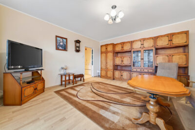 2 pokoje, winda, duży balkon i widok – Zdroje!