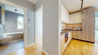 Nowoczesne 2 pokoje z balkonem i garażem