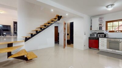 Dom wolnostojący 150 m², 2 źródła ciepła i piwnica