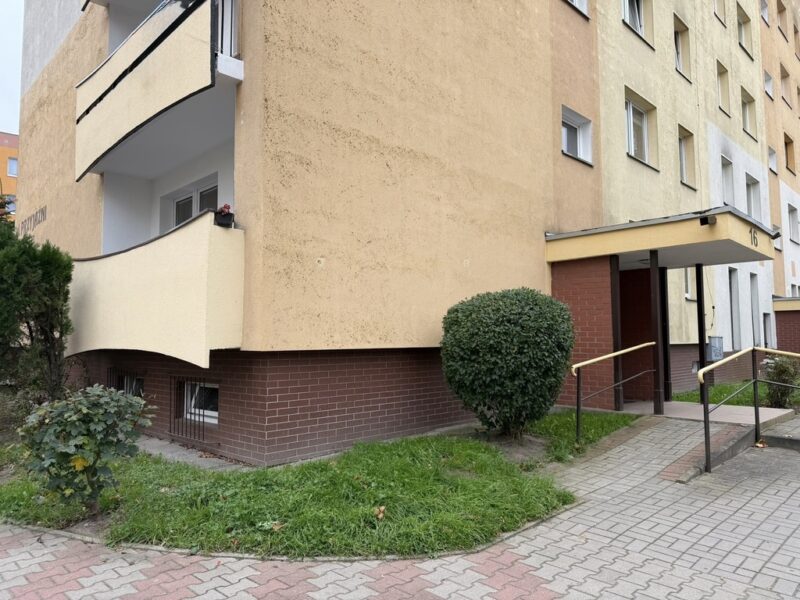 Rozkładowe mieszkanie 2 pokojowe na parterze