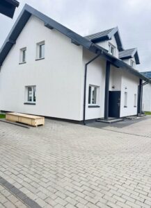 Załom, dom energooszczędny, bliźniak, 5 pokoi, taras, m.postojowe.