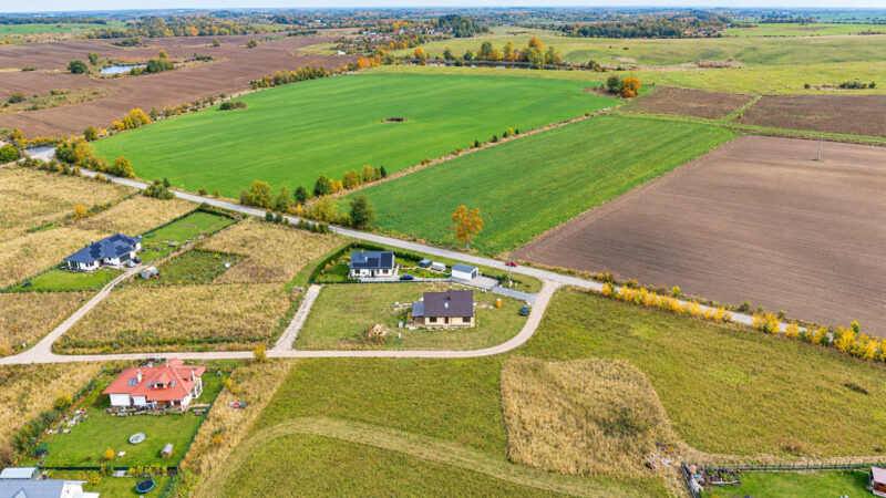 Działka budowlana 1147 m² w Bobolinie
