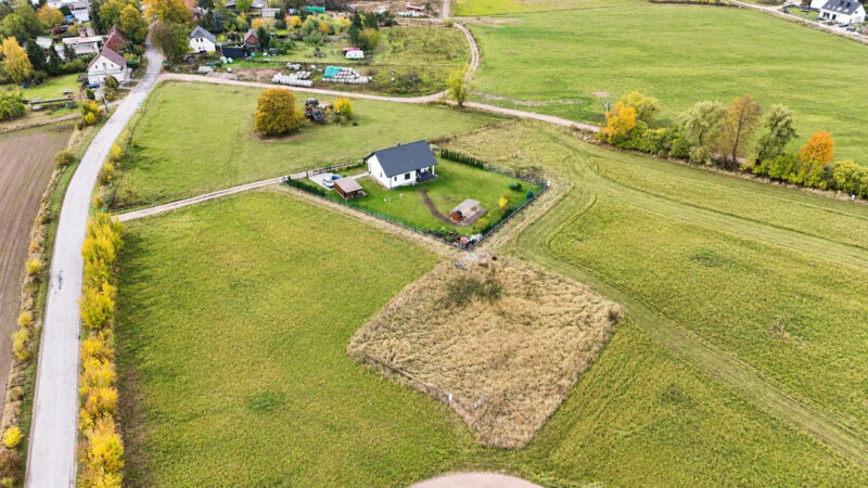 Działka budowlana 1147 m² w Bobolinie