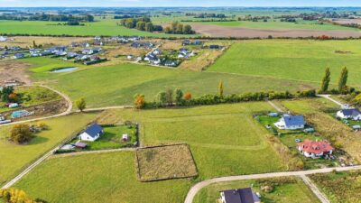 Działka budowlana 1147 m² w Bobolinie