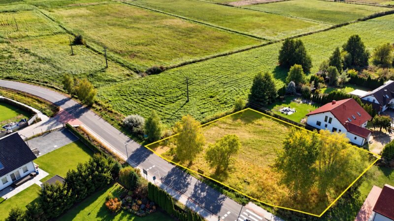 DZIAŁKA 1737 M2 CZARNA ŁĄKA-GM. GOLENIÓW
