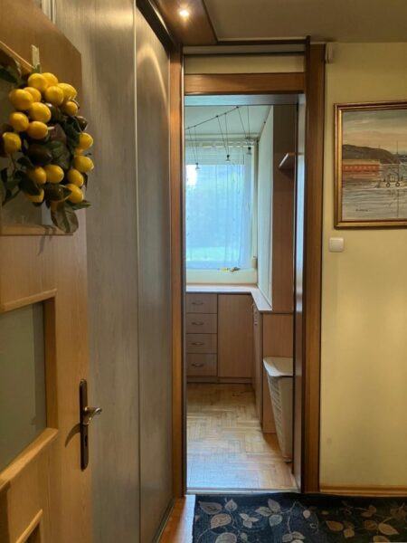 Na sprzedaż 4-pok. o pow.95 m² taras 20m2,balkon.